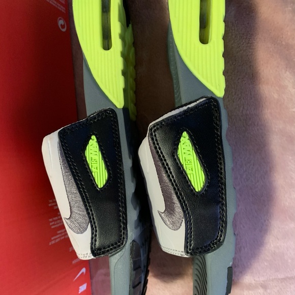 SOLD‼️ - Picture 3 of 4